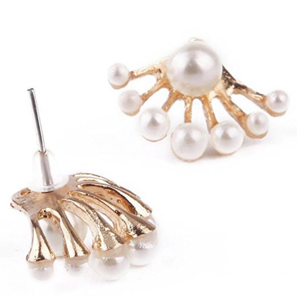 🆕 4/$20 Pearl Explosion Earring Studs - Picture 3 of 5